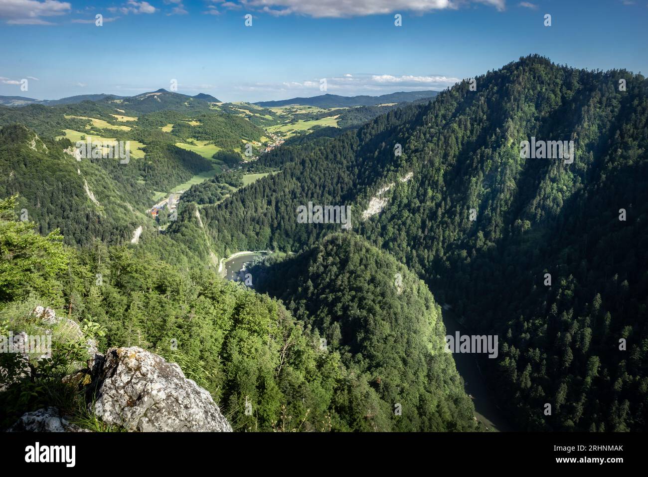 Panoramic Mountain Landscape With Winding Dunajec River From Sokolica Panoramic Mountain Landscape With Winding Dunajec River From Sokolica
