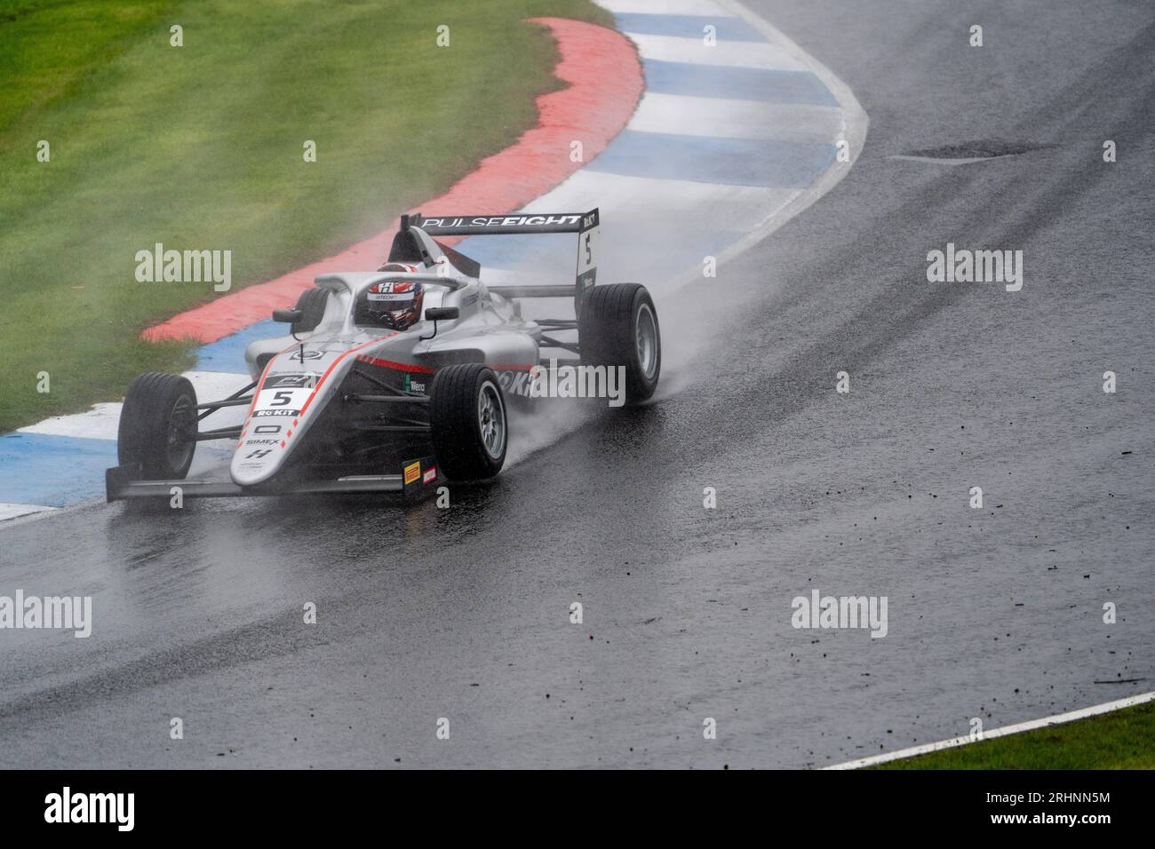 British F4 William MACINTYRE #5 Hitech Pulse-Eight at Knockhill Racing ...