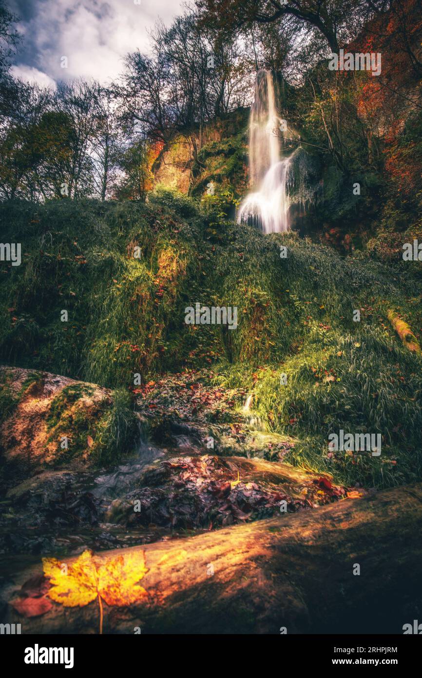 Waterfalls in nature hi-res stock photography and images - Alamy