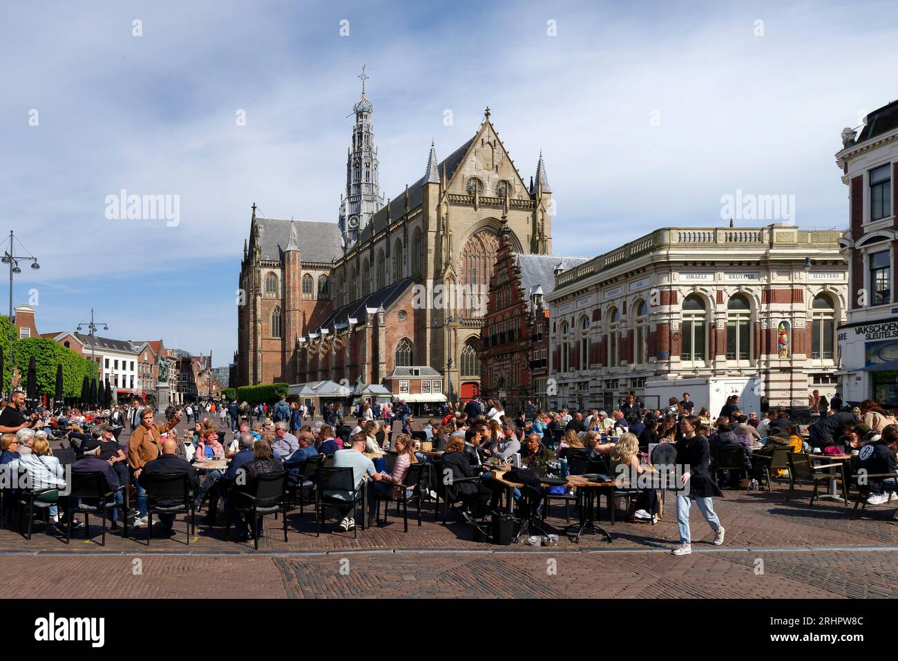 View of the Great or St. Bavo Church at the Grote Markt in the old town of Haarlem, Haarlem, North Holland, Noord-Holland, Benelux, Benelux countries, Netherlands Stock Photo
