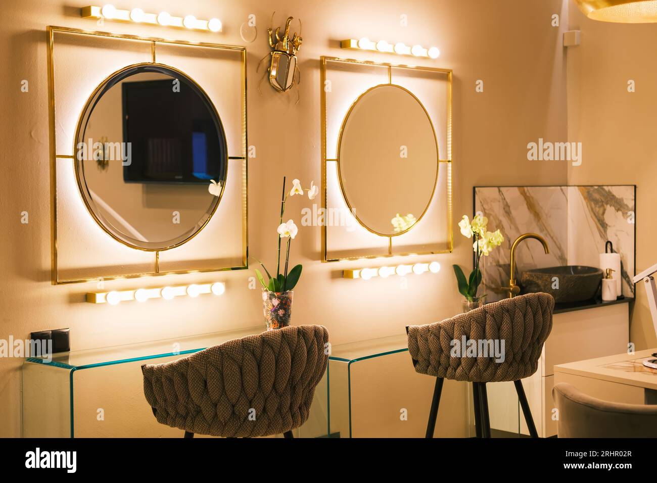 Contemporary Interior Design for a Beauty Salon: A Space Dedicated to ...