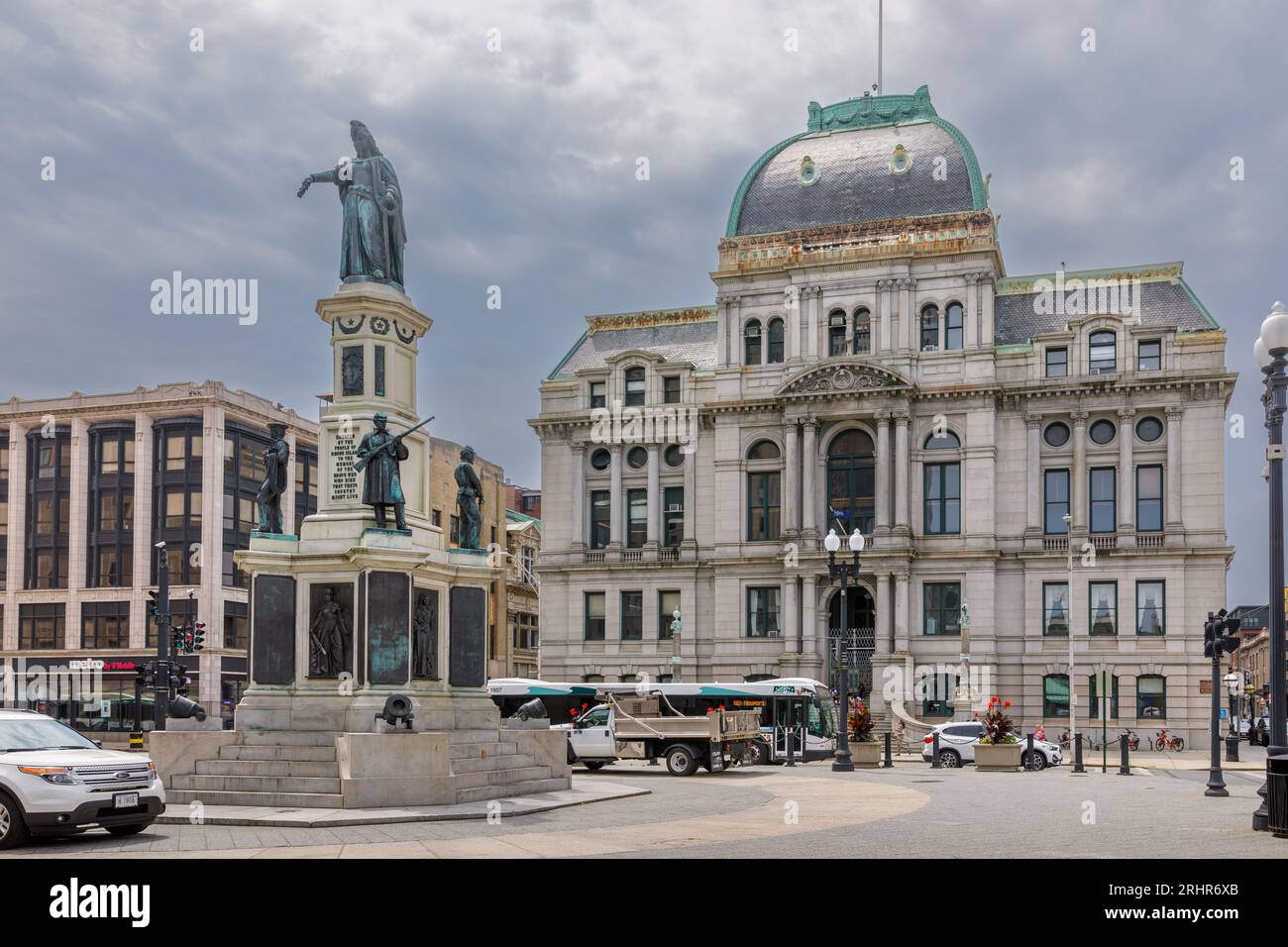 City Hall, 1878, Second Empire Style, plus Soldiers and Sailors Monument, Providence, Rhode Island, USA. Stock Photo