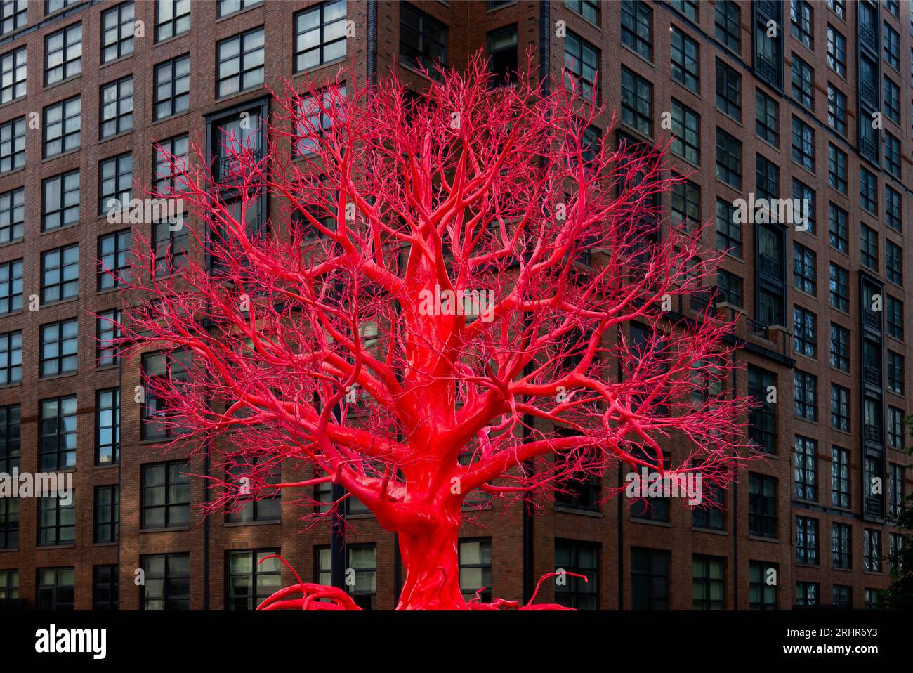 Old Tree sculpture on the High Line in Manhattan NYC Stock Photo