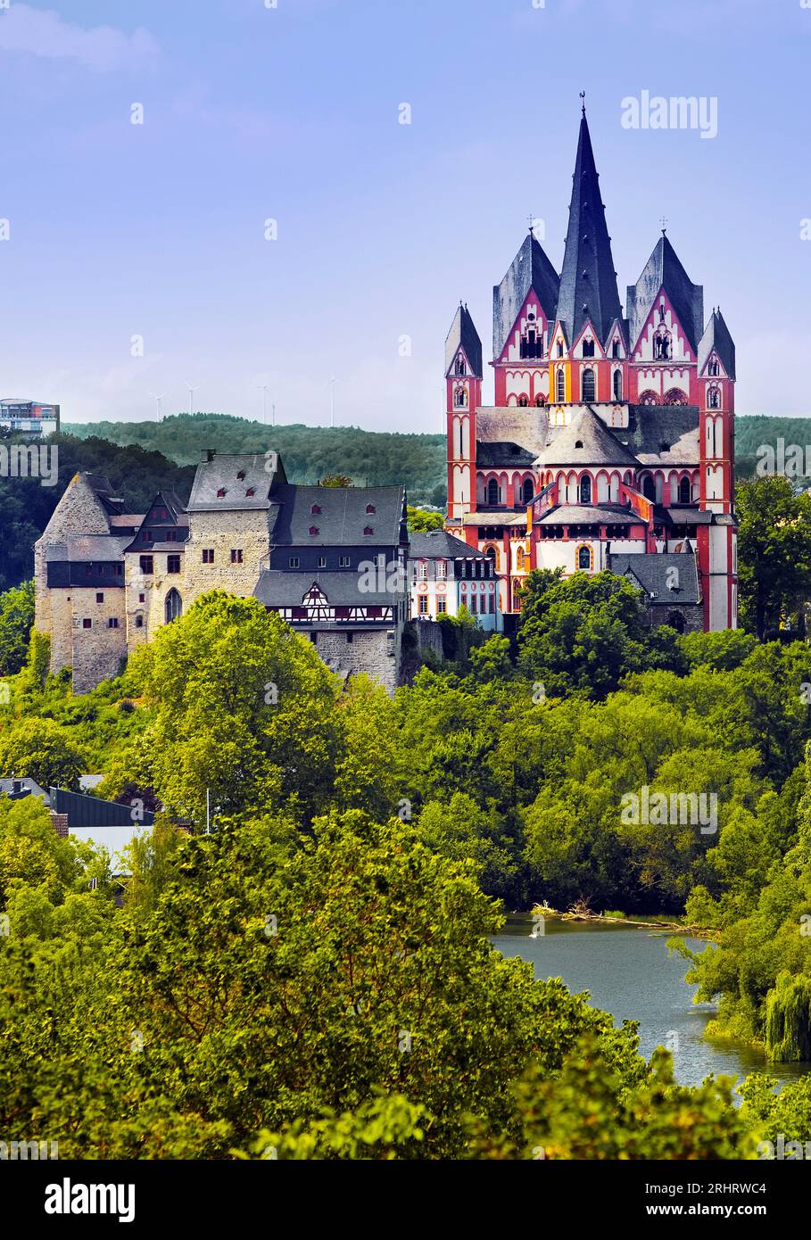 Limburg Cathedral and castle on the limestone rock above the Lahn, Germany, Hesse, Limburg an der Lahn Stock Photo