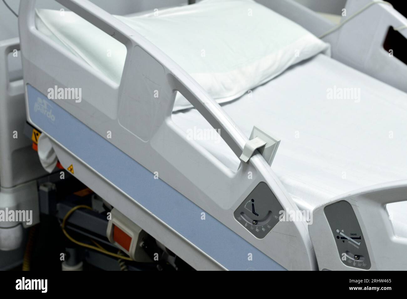 Sick beds hires stock photography and images Alamy