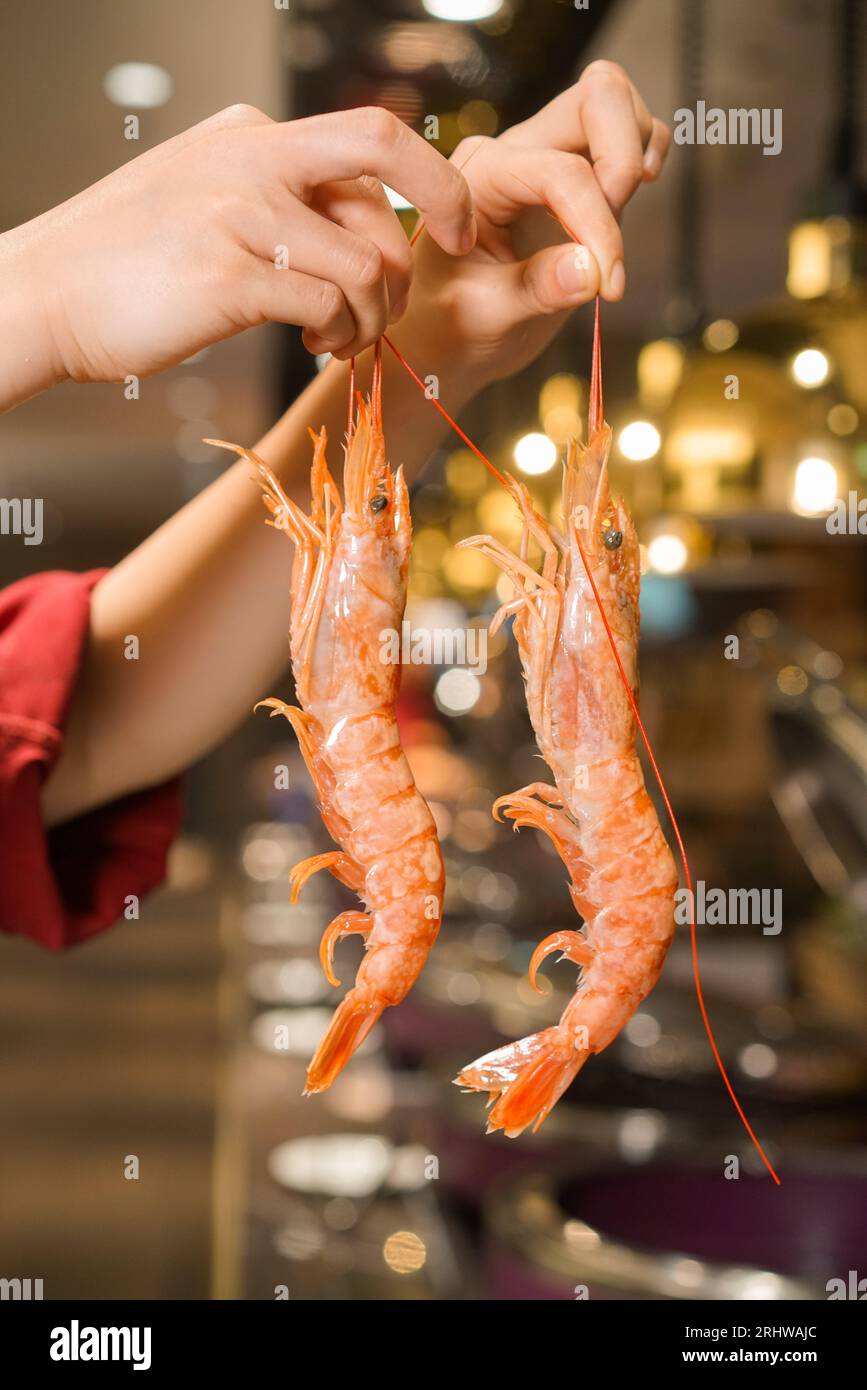 Salt Roasted Argentine Red Shrimp,Japanese barbecue,salt grilled prawns