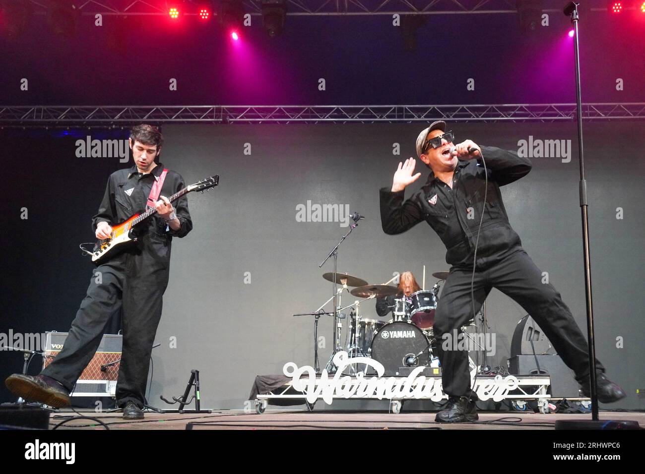 Glanusk Park, UK. Friday, 18 August, 2023. Clams Baker Jr of Warmduscher performing at the 2023