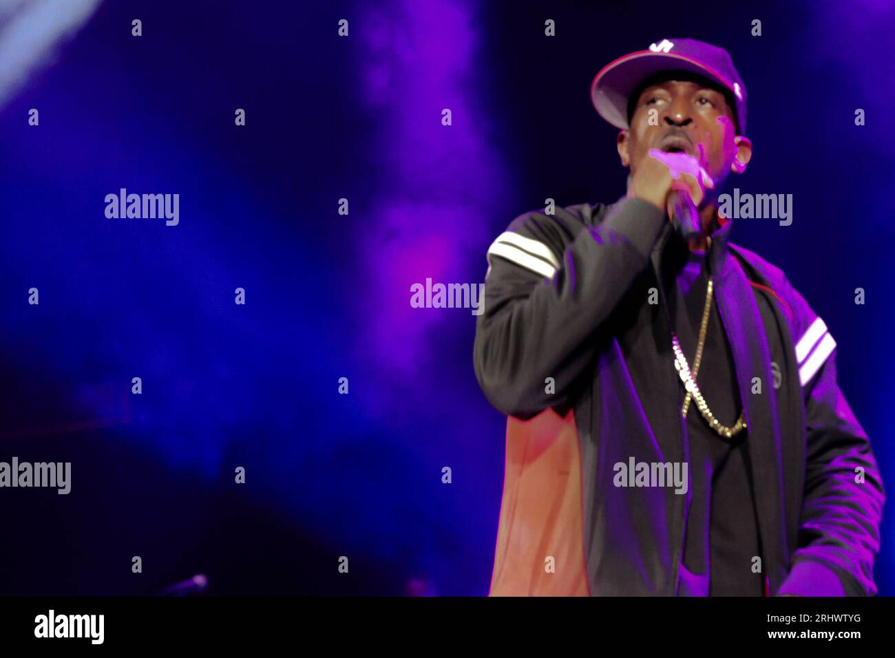T Mic Rapper Masters Of The Mic Hip-hop 50 Tour In Rochester, NY Stock Photo - Alamy