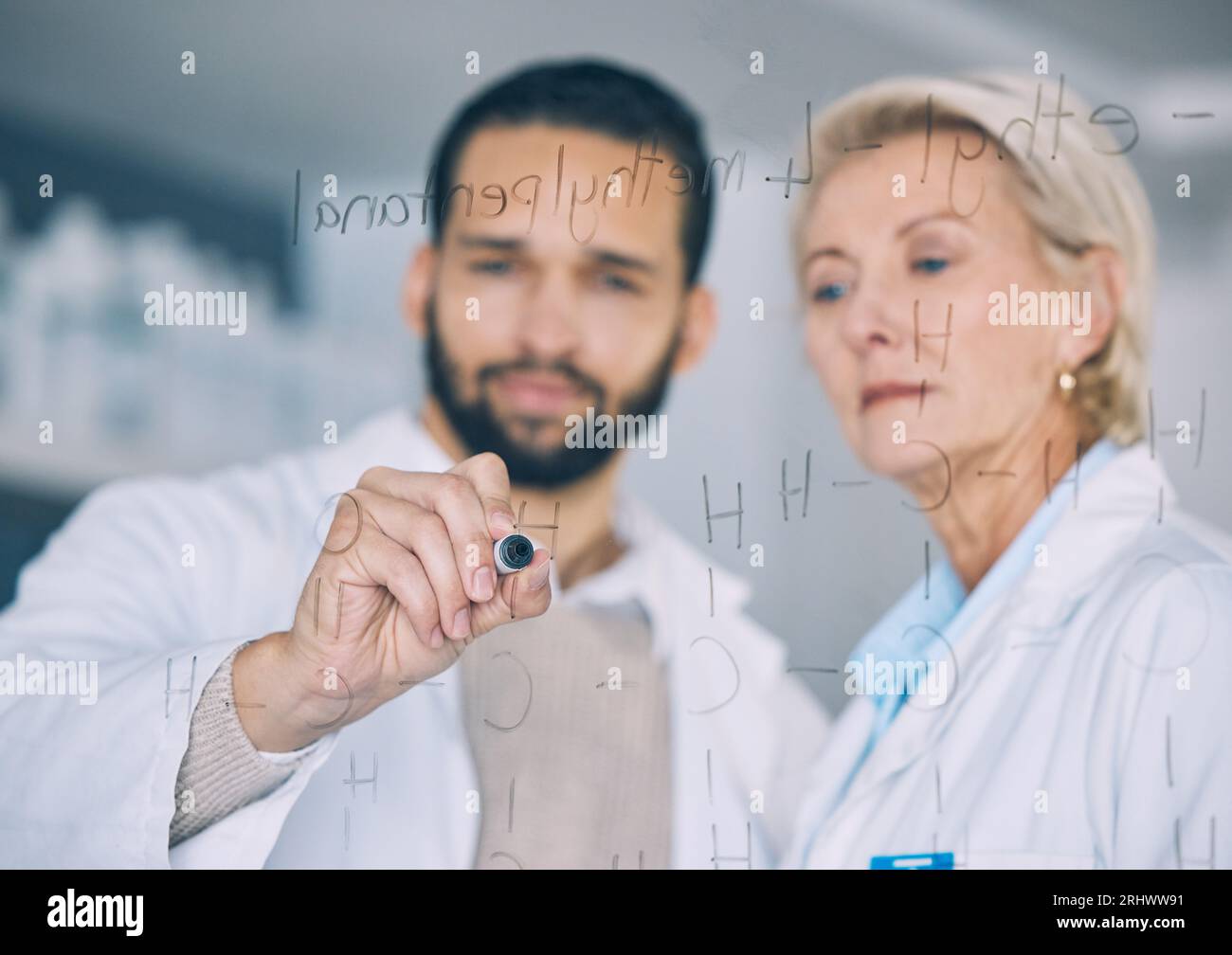 Scientfic Hand Writing Doctors hand writing test hi-res stock photography and images - Alamy