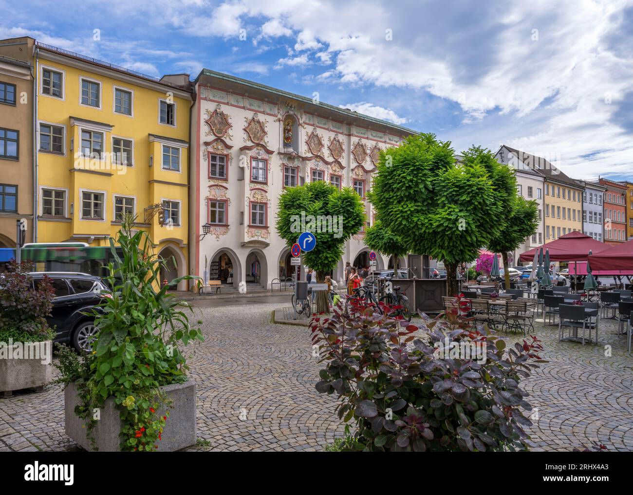 WASSERBURG AM INN, GERMANY - JULY 28: Historic old town of Wasserburg am Inn, Germany on July 28, 2023. View to the Kernhaus, a baroque building from Stock Photo