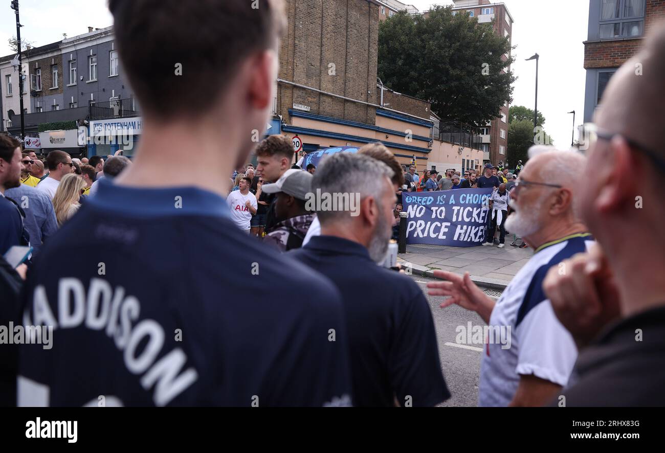 London, UK. 19th Aug, 2023. Tottenham Hotspur fans gather outside the stadium to protest against the ticket prices for matches before the Premier League match at the Tottenham Hotspur Stadium, London. Picture credit should read: Paul Terry/Sportimage Credit: Sportimage Ltd/Alamy Live News Stock Photo