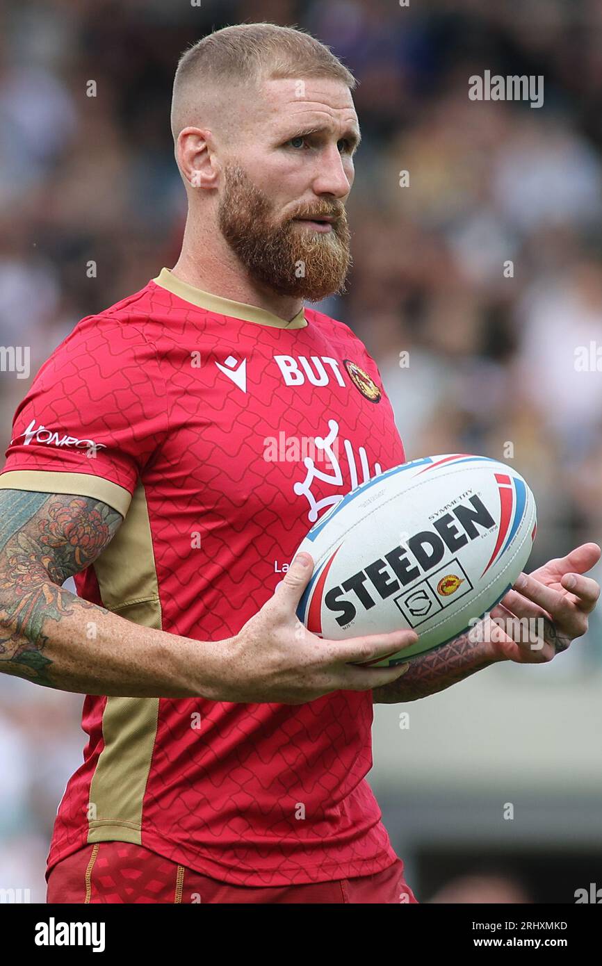 Leigh, UK. 19th Aug, 2023. Leigh Sports Stadium, Leigh Sports Village, Sale Way, Leigh, Greater Manchester, 19th August 2023. Betfred Super League Leigh Leopards v Catalan Dragons Sam Tomkins of Catalans Dragons Credit: Touchlinepics/Alamy Live News Stock Photo