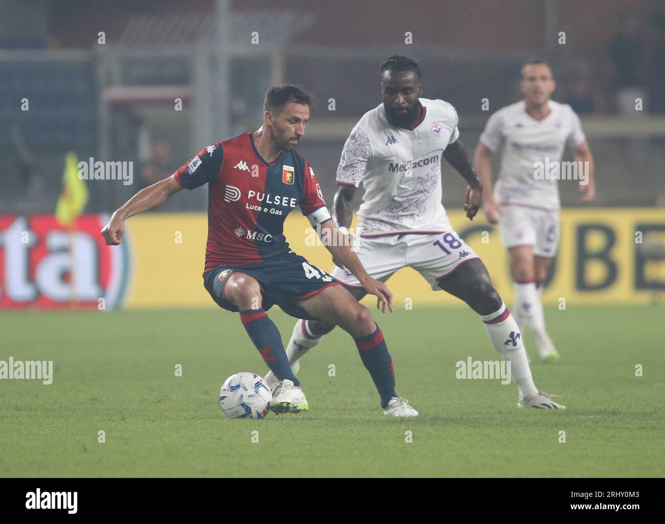 GENOA, ITALY - AUGUST 29: Milan Badelj of Genoa CFC competes for