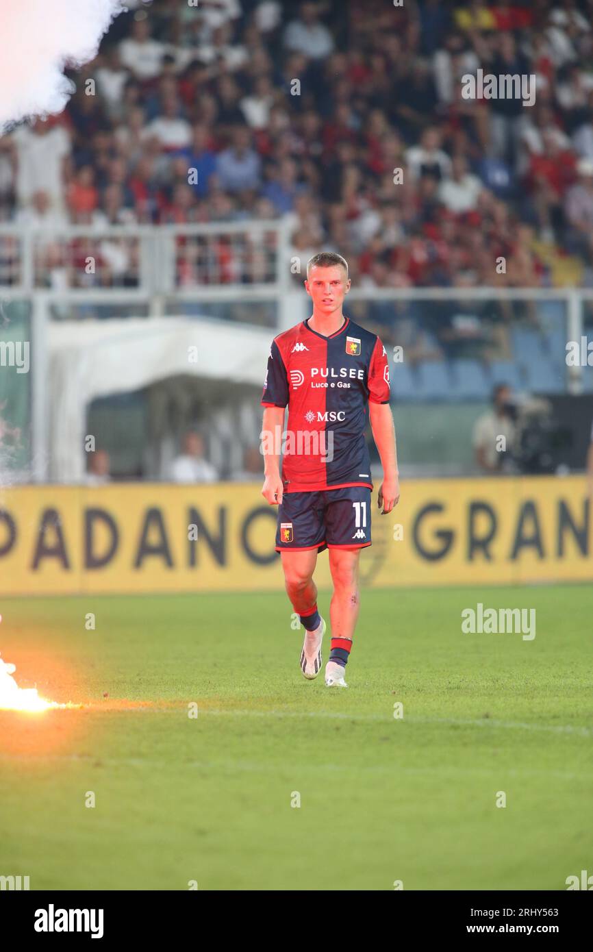 Albert Gudmundsson of Genoa CFC looks on during the Serie A football match  between Genoa CFC and AS Roma Stock Photo - Alamy