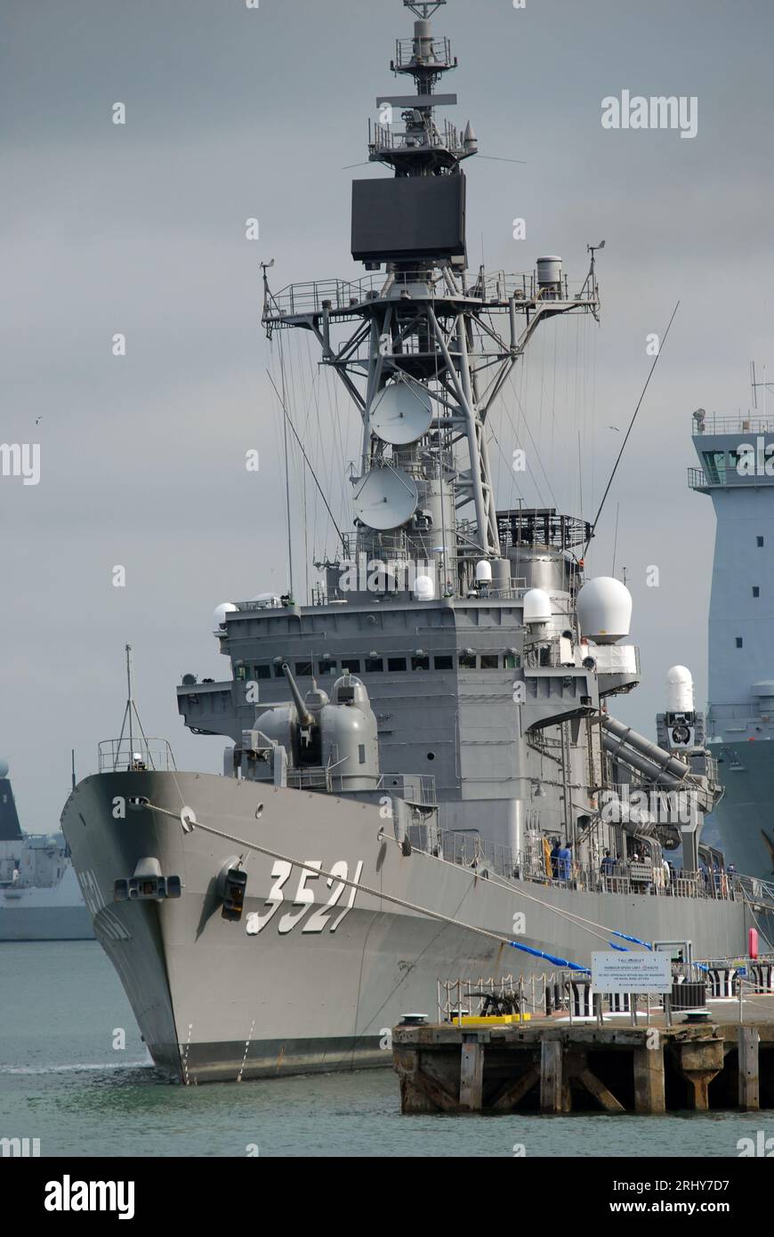 Ddg 172 hi-res stock photography and images - Alamy
