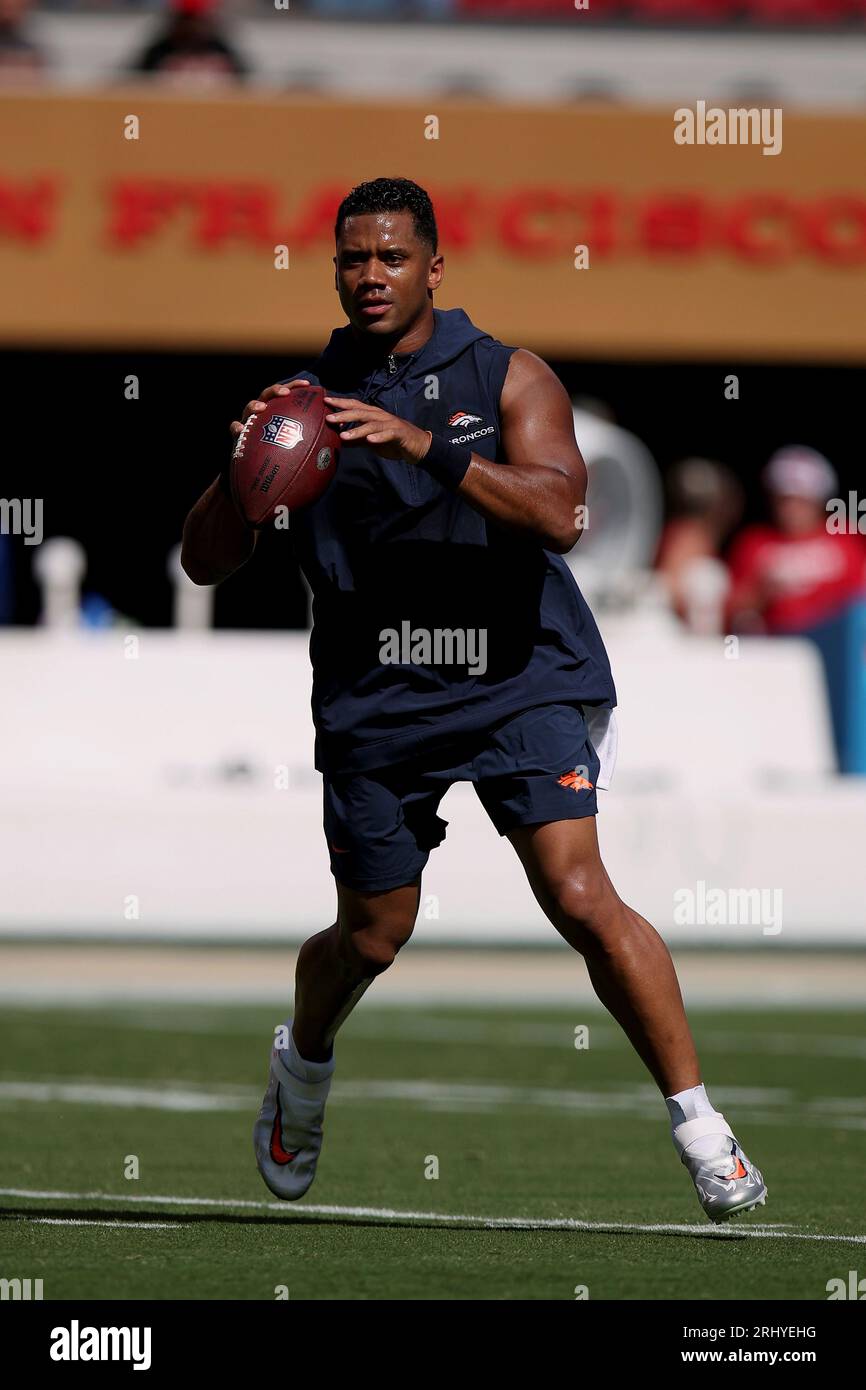 Denver Broncos quarterback Russell Wilson (3) warms up during an NFL ...
