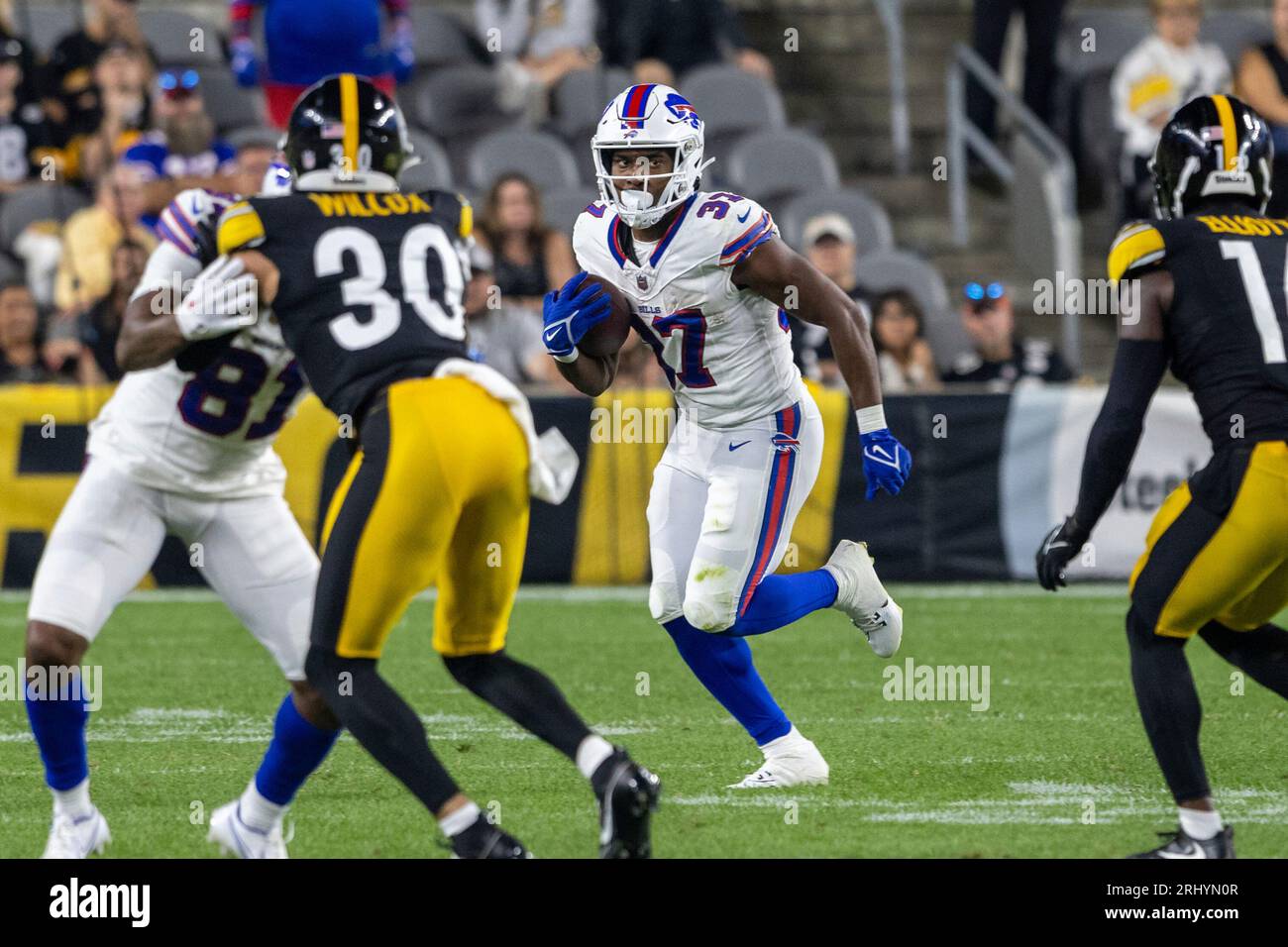 Buffalo Bills running back Darrynton Evans (37) rushes during an NFL  football game, Sunday, Aug. 19, 2023, in Pittsburgh. (AP Photo/Matt Durisko  Stock Photo - Alamy