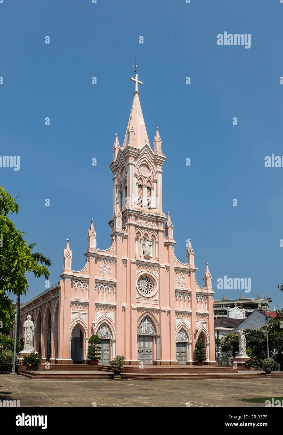 Exterior view of the Da Nang Cathedral (Basilica of the Sacred Heart of Jesus). Da Nang city, Vietnam. Stock Photo