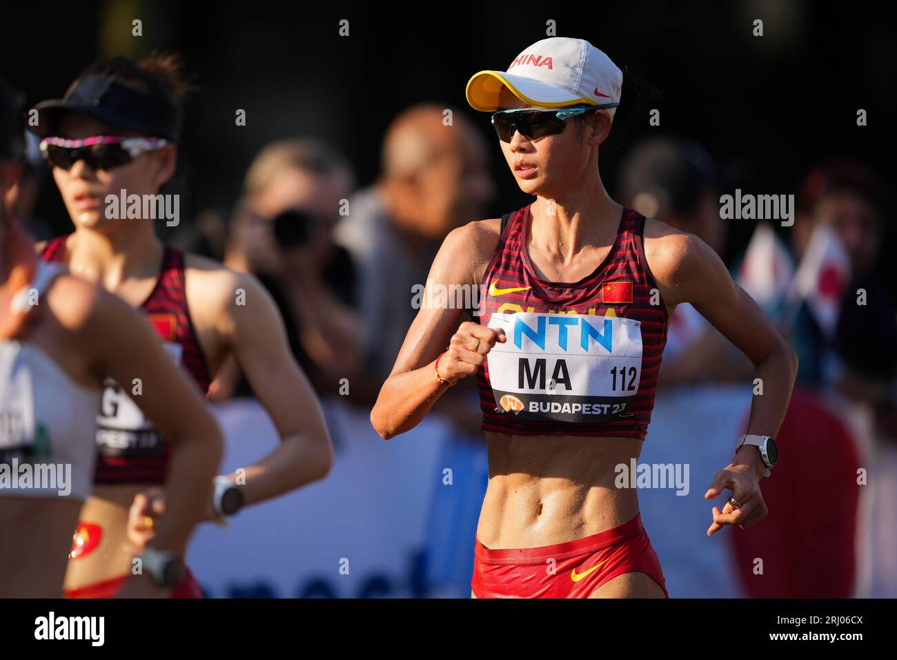 budapest-20th-aug-2023-ma-zhenxia-r-of-china-competes-during-the-womens-20km-race-walk-final-of-the-world-athletics-championships-budapest-2023-in-budapest-hungary-on-aug-20-2023-credit-zheng-huansongxinhuaalamy-live-news-2RJ06CX.jpg