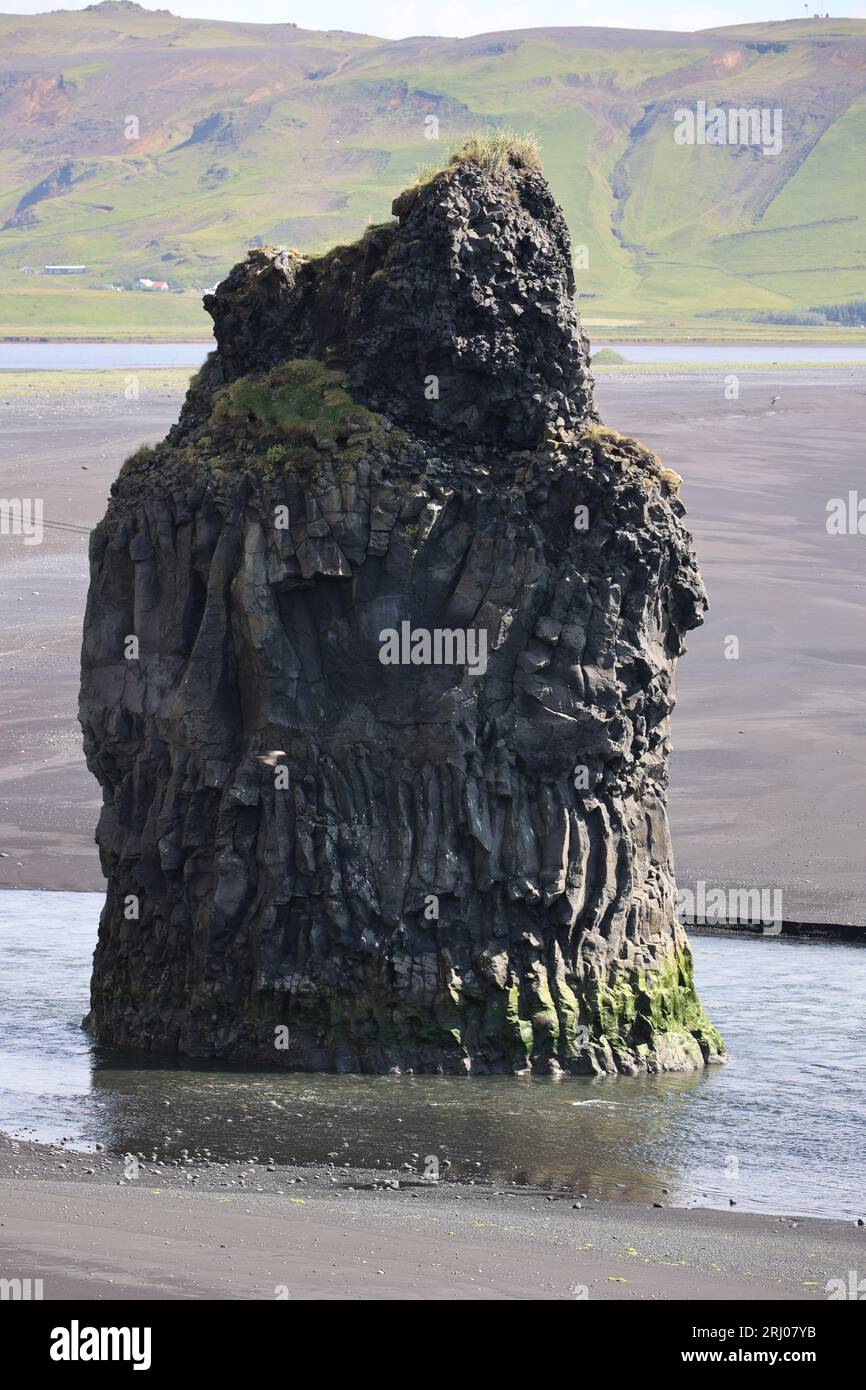 Scenery landscape cliff needle hi-res stock photography and images - Alamy