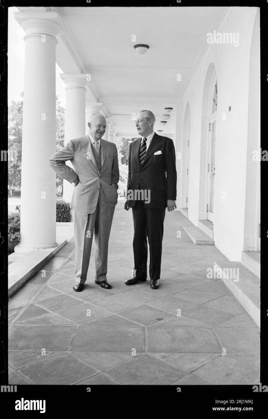 Prime Minister of Great Britain, Harold Macmillan with US President Dwight D. Eisenhower outside the White House.  Washington, D.C.  9 June 1958. Stock Photo
