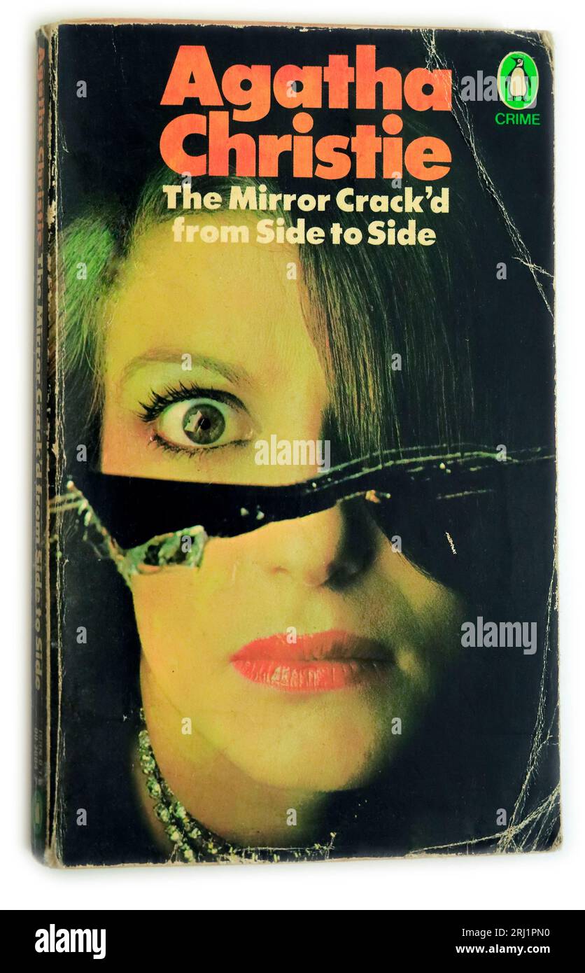 The mirror crack’d from side to side hires stock photography and images Alamy