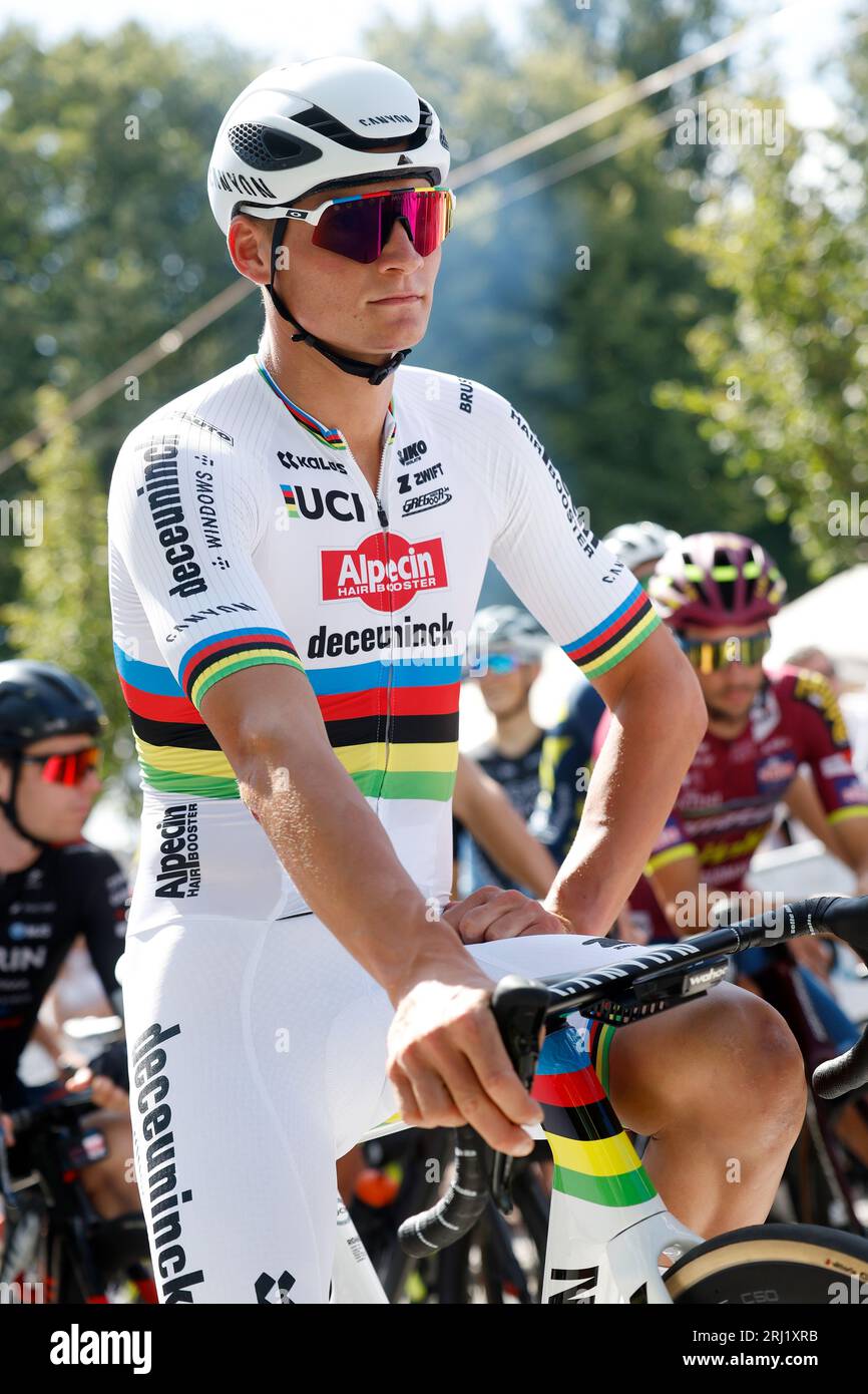 ETTEN-LEUR - World champion Mathieu van der Poel during the Pro Cycling  Tour Etten-Leur. Van der Poel shows for the first time his rainbow jersey  that he won during the World Cycling