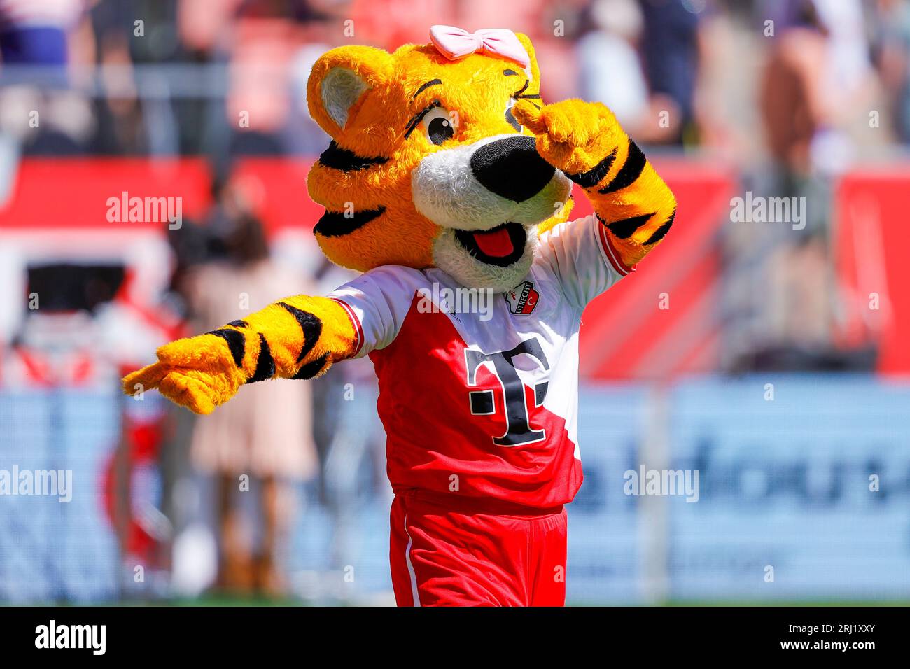Mascotte hi-res stock photography and images - Page 3 - Alamy