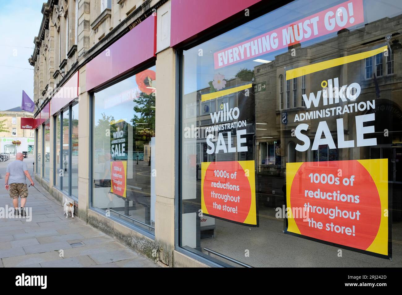 Wilko shop dog hires stock photography and images Alamy