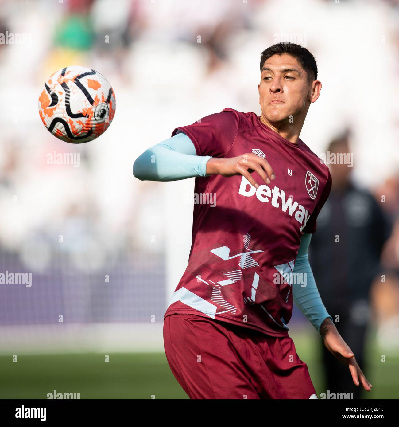 West Ham United sign Edson Álvarez