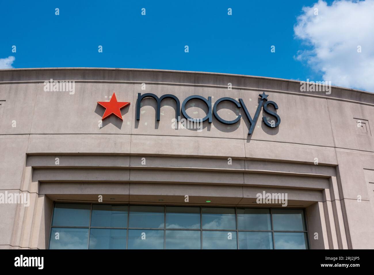 American department store chain hires stock photography and images Alamy