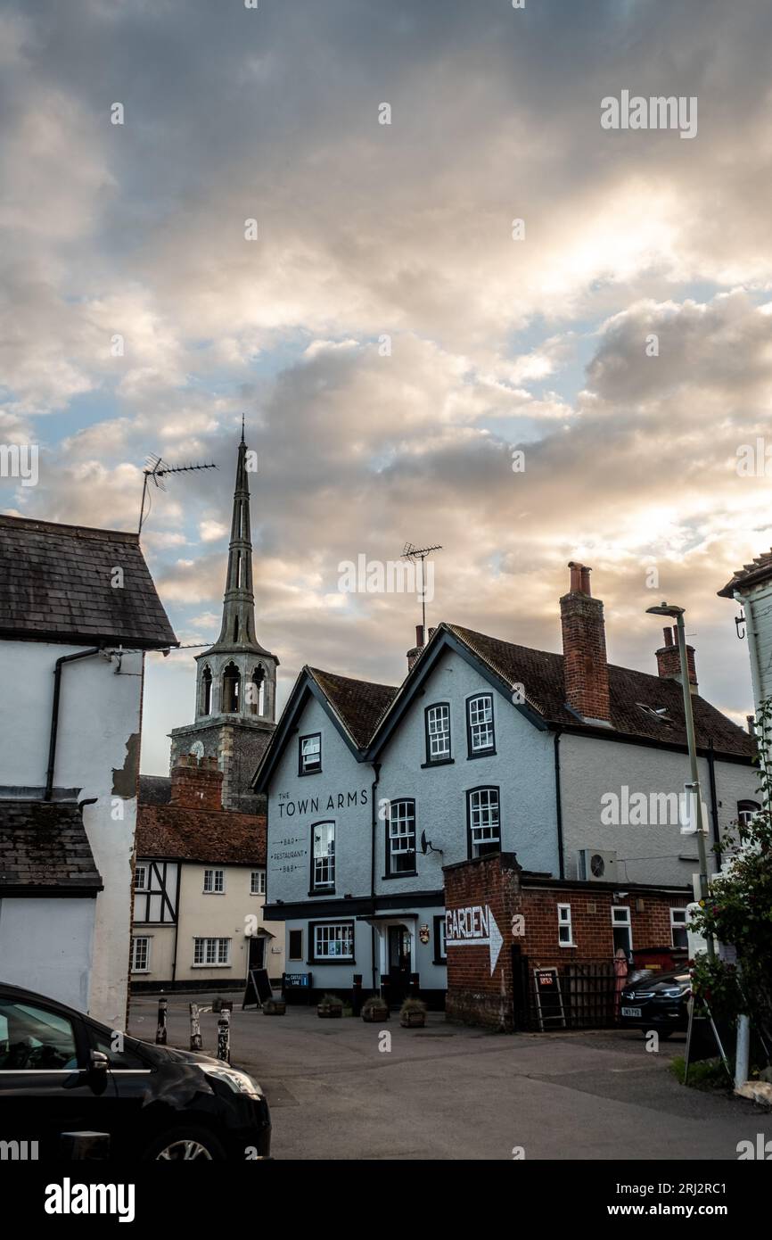 Wallingford arms hires stock photography and images Alamy