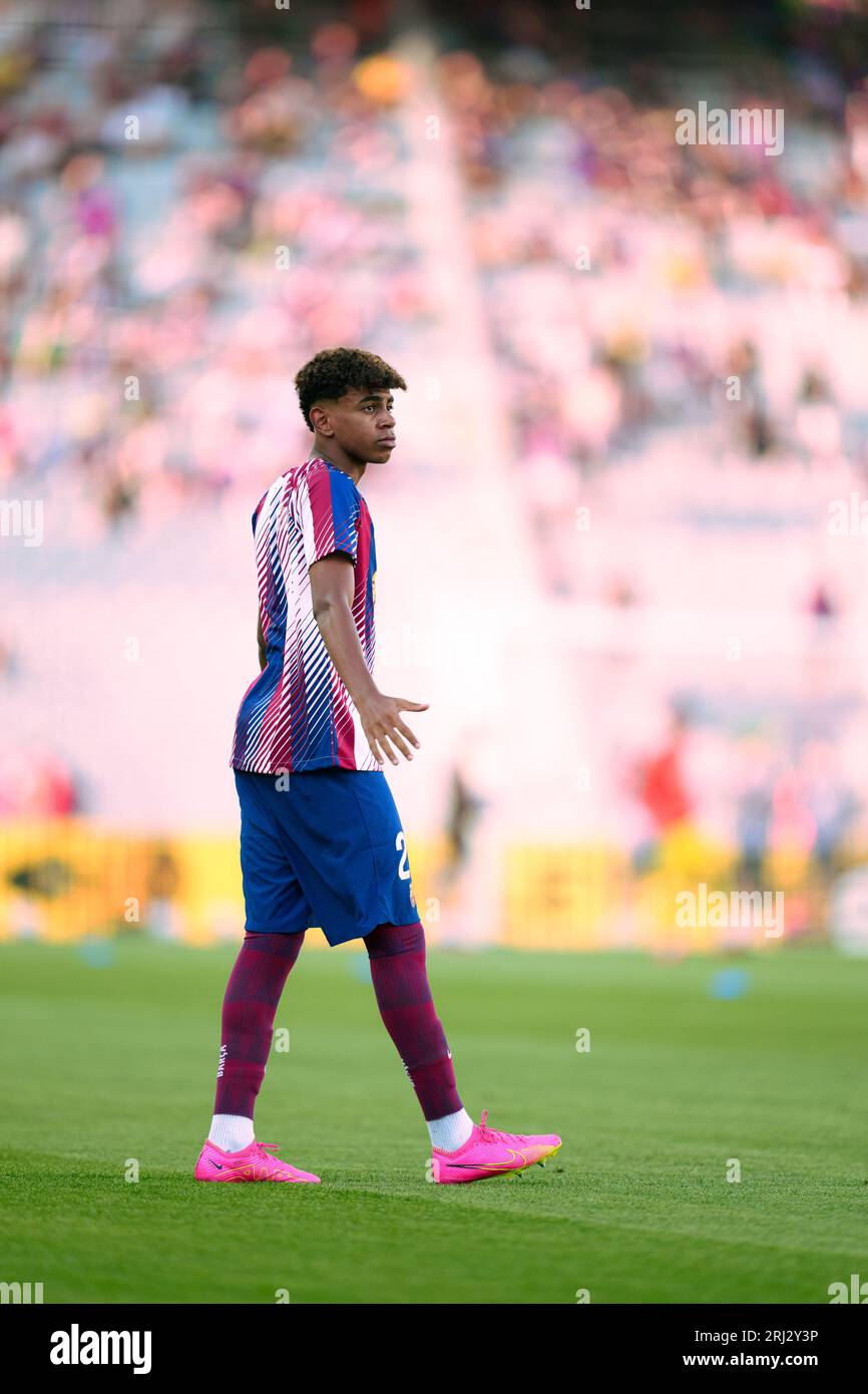 Lamine yamal barcelona hi-res stock photography and images - Alamy
