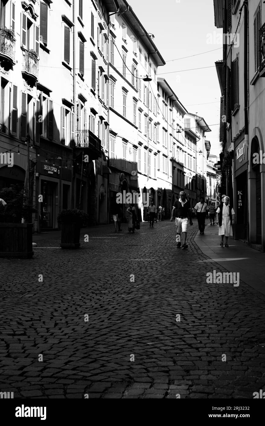 Renaissance streets Black and White Stock Photos & Images - Alamy