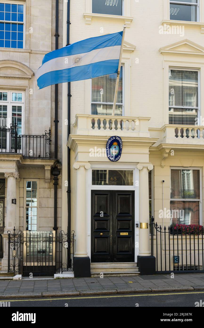 Argentina official flag hi-res stock photography and images - Page 2 - Alamy