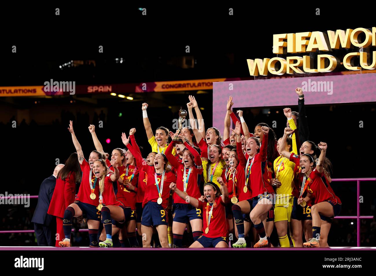 Sydney, Australia, 20 August, 2023. Spain Celebrate with the trophy during the Women's World Cup Final football match between the Spian and England at Stadium Australia on August 20, 2023 in Sydney, Australia. Credit: Damian Briggs/Speed Media/Alamy Live News Stock Photo