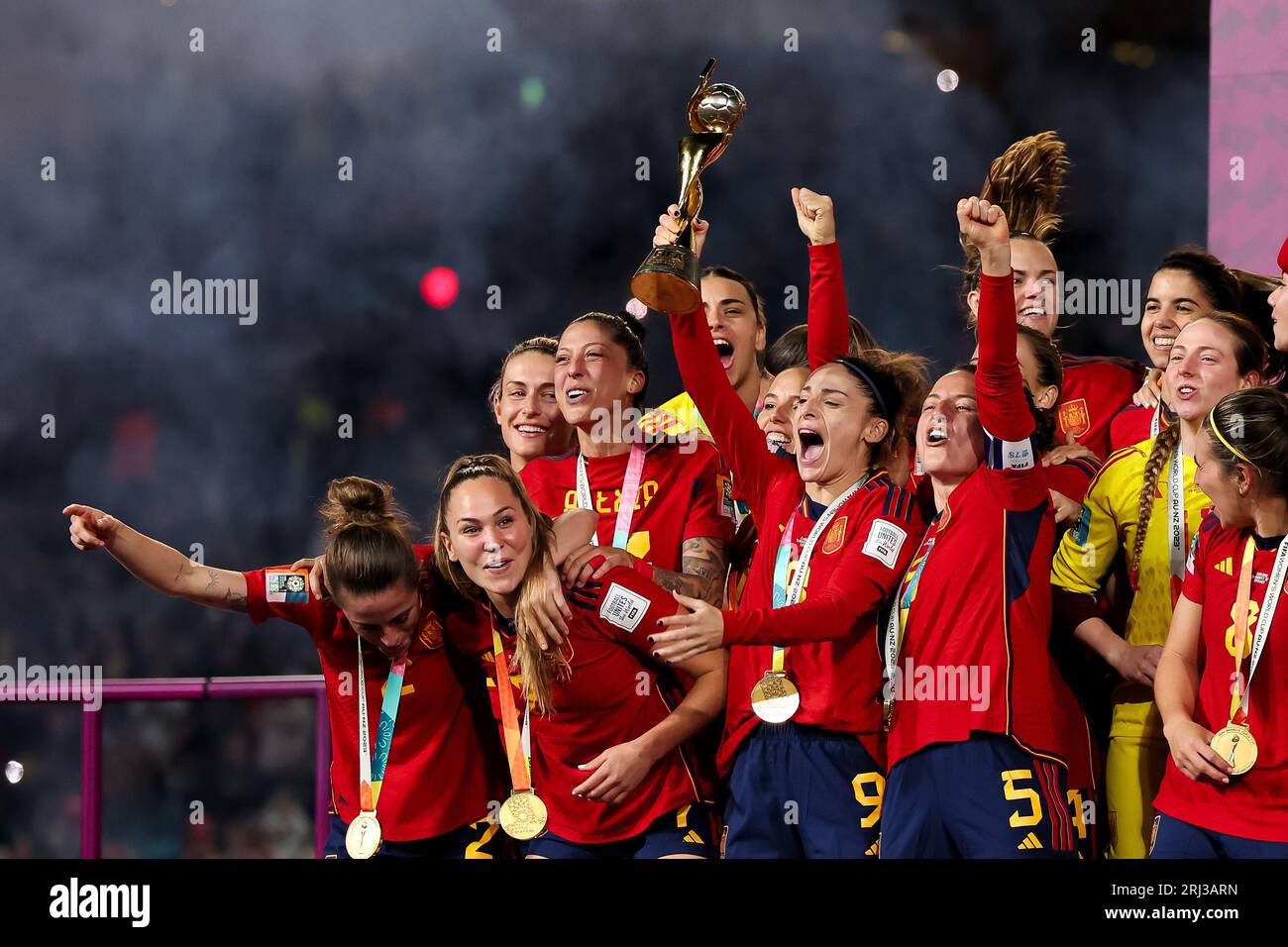 Sydney, Australia, 20 August, 2023. Spain Celebrate with the trophy during the Women's World Cup Final football match between the Spian and England at Stadium Australia on August 20, 2023 in Sydney, Australia. Credit: Damian Briggs/Speed Media/Alamy Live News Stock Photo