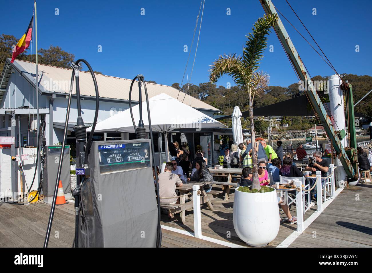 Careel Bay boat marina in Avalon Sydney, fell pumps and cafe selling