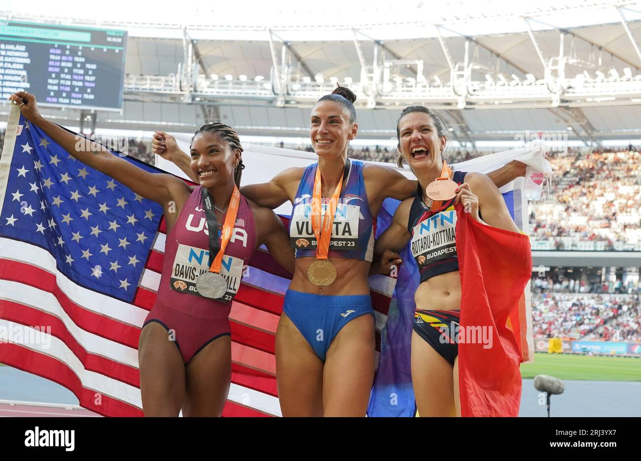 Tara davis hires stock photography and images Alamy