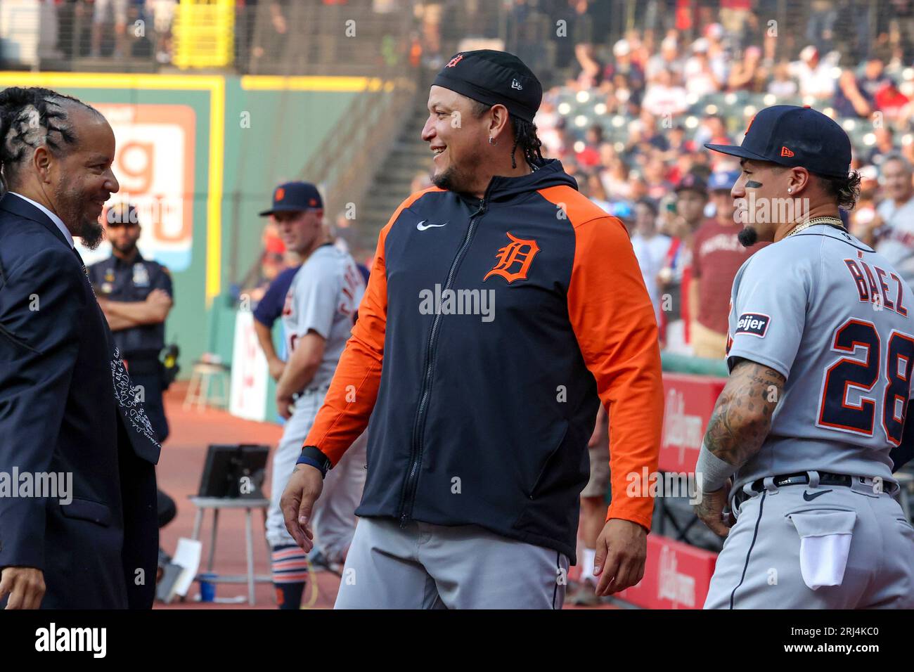 CLEVELAND, OH - AUGUST 19: Manny Ramirez is greeted by Detroit