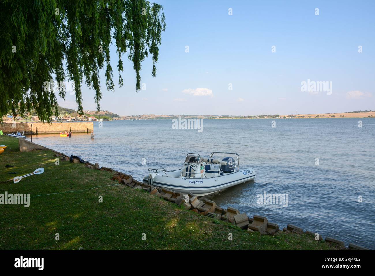 Boating at Bronkhorstspruit Dam Stock Photo Alamy