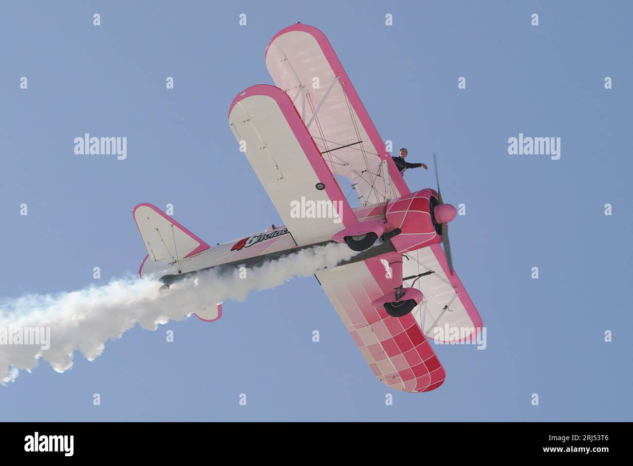 Biplane wing walking hi-res stock photography and images - Page 9 - Alamy