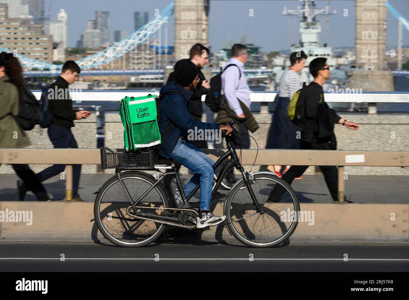 Uber eats 2025 on electric bike