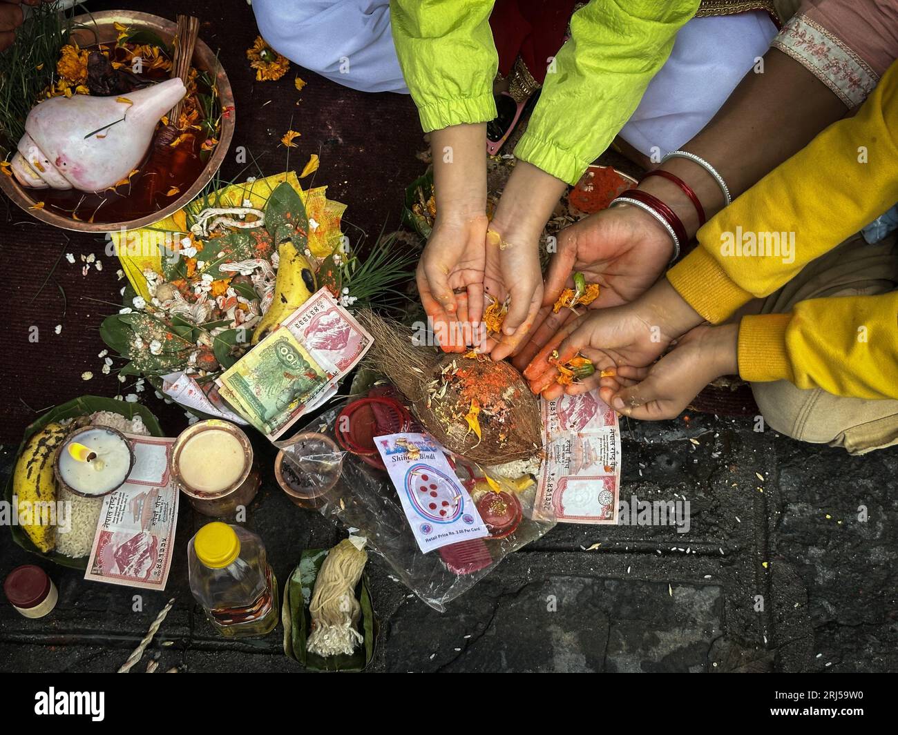 kathmandu-bagmati-nepal-21st-aug-2023-people-offer-prayers-during
