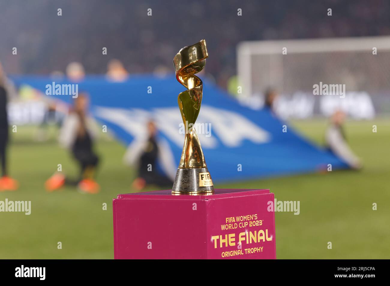 https://c8.alamy.com/comp/2RJ5CPA/sydney-australia-20th-aug-2023-the-trophy-on-display-before-the-fifa-womens-world-cup-australia-and-new-zealand-2023-final-match-between-spain-and-england-at-stadium-australia-on-august-20-2023-in-sydney-australia-credit-ioio-imagesalamy-live-news-2RJ5CPA.jpg