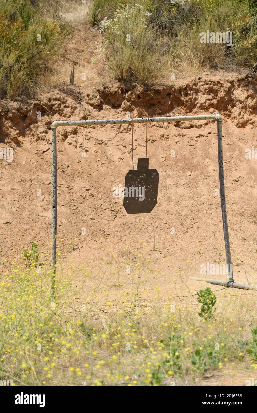 Gun Point Scene Target Gun sight target hi-res stock photography and images - Alamy