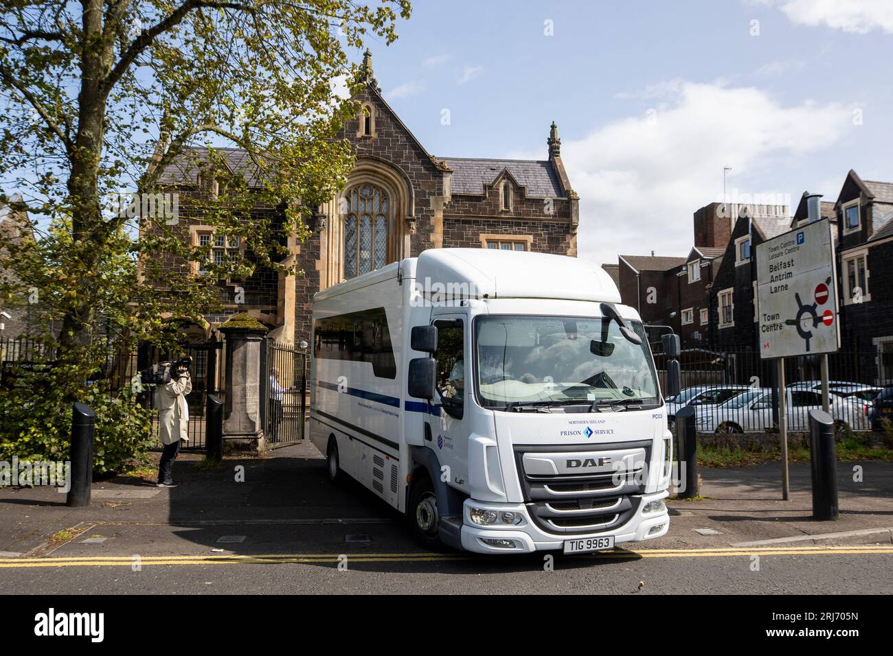 A Northern Ireland Prison Service vehicle carrying Christopher Paul O'Kane leaves Ballymena Court, where he was charged with possessing documents or records likely to be useful to terrorists and possession of two mobile phones for use in terrorism. Picture date: Monday August 21, 2023. Stock Photo