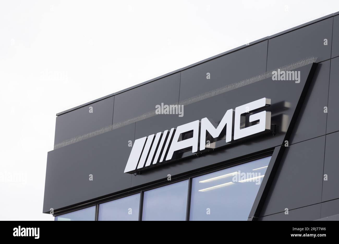 Mercedes amg logotype hi-res stock photography and images - Alamy