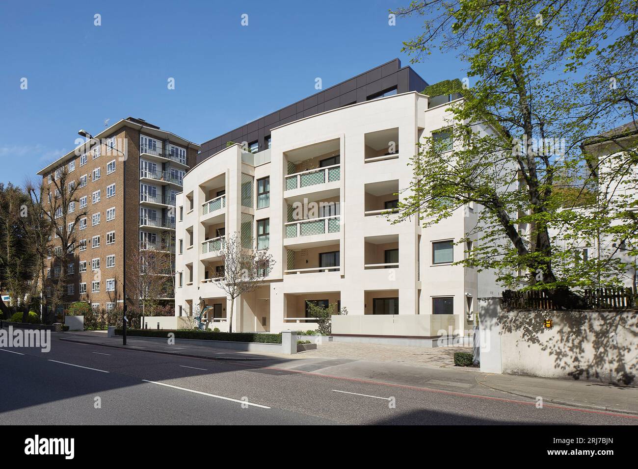Wellington Rd Oblique view across street. Wellington Road, London, United Kingdom ...