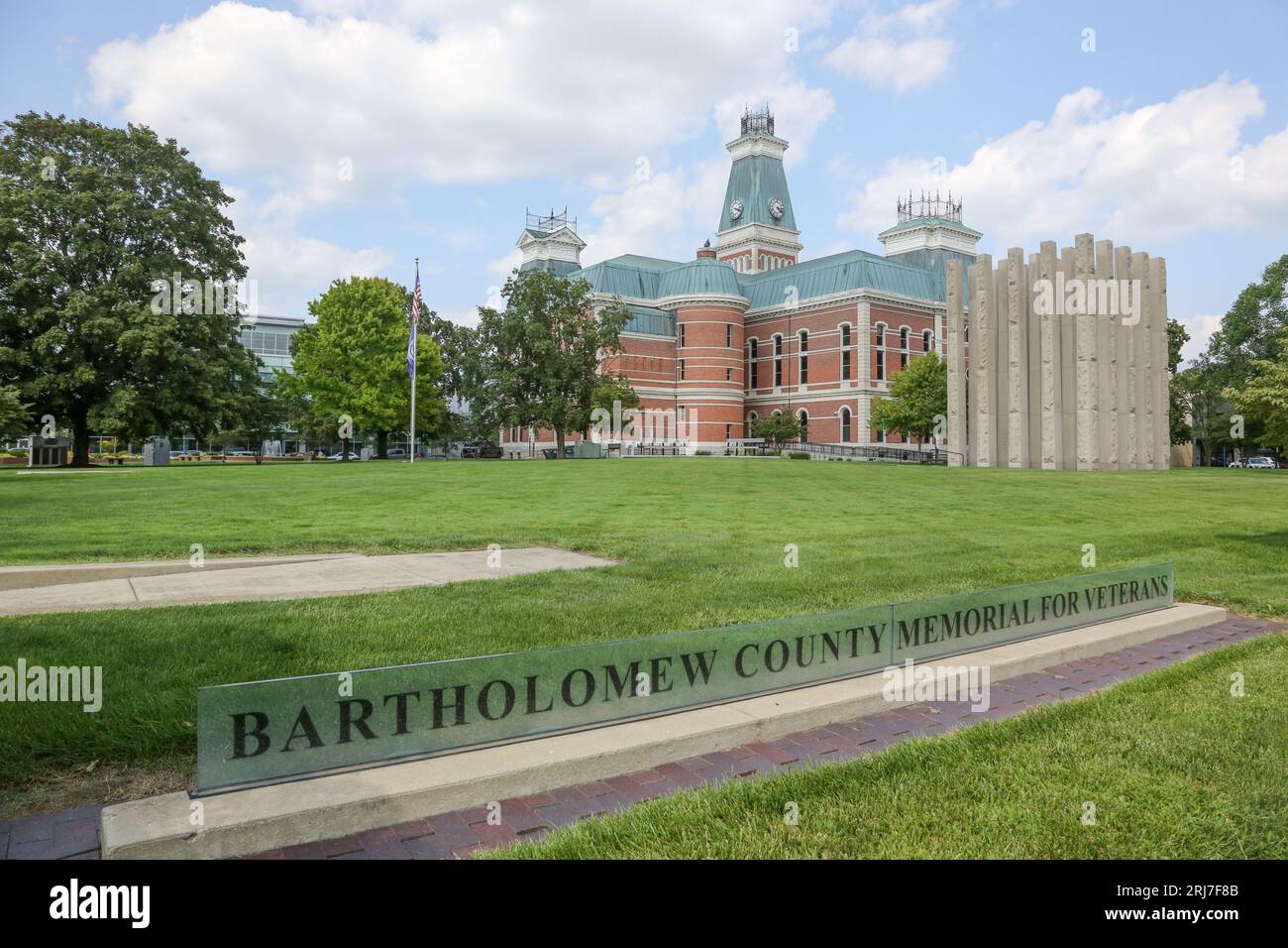 Bartholomew County Courthouse, Columbus, Indiana Stock Photo - Alamy